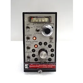 Endevco 2735 Lader-Verstärker