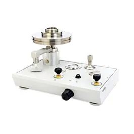 Fluke Calibration P3000 pneumatischer Doppelkolben-Druckprüfer