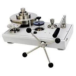 Fluke Calibration P3200 hydraulischer Doppelkolben-Druckprüfer