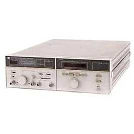 Keysight 8672A Synthesizer-Signalgenerator