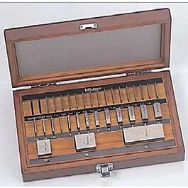 Mitutoyo 516-221-26 36er-Keramik-Kalibrierblock-Satz