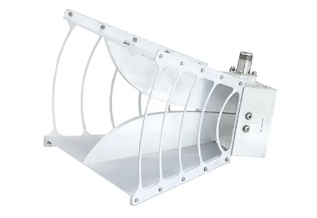 Pasternack PE9888-11 Breitband-Wellenleiter-Hornantenne