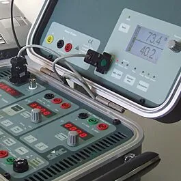 SMC PTE-50-CE-PRO Einphasen-Relaistest-Set