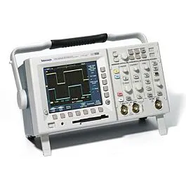 Tektronix TDS3014B Digitales Phosphor-Oszilloskop